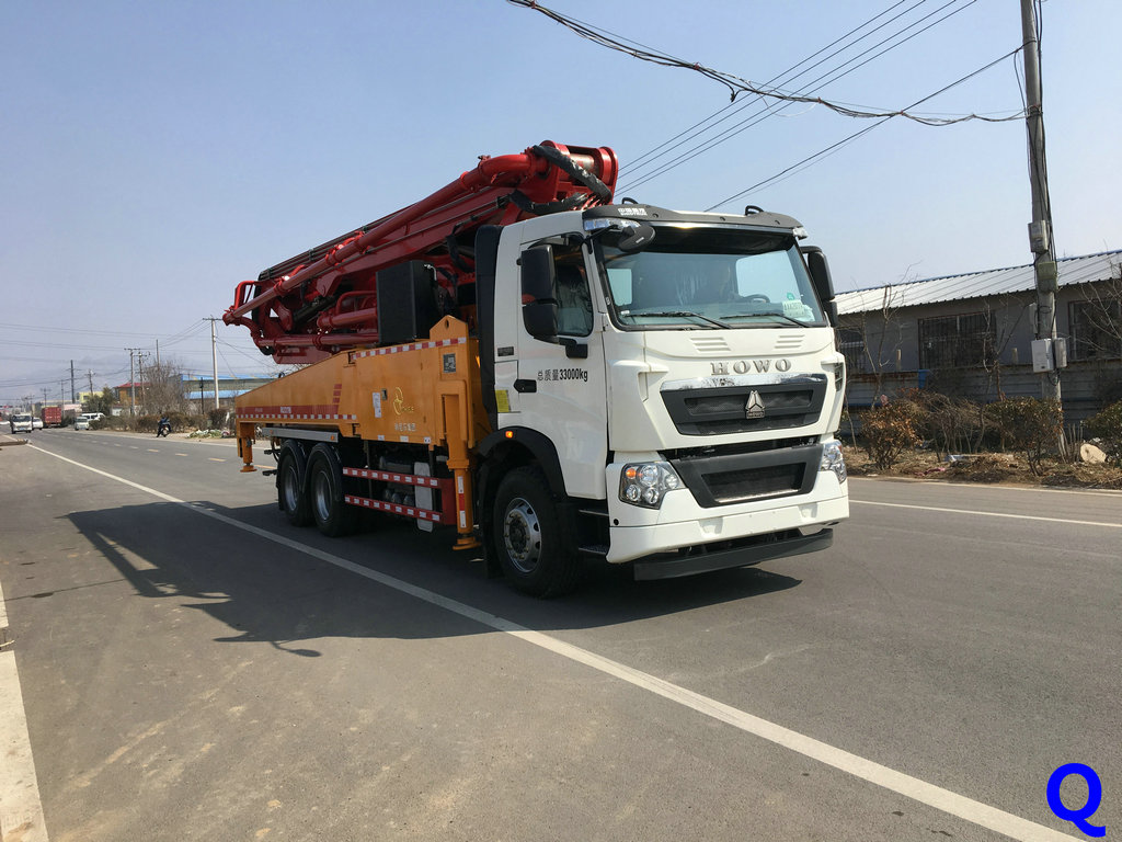 天泵，小型混凝土泵車，混凝土泵車，小型泵車